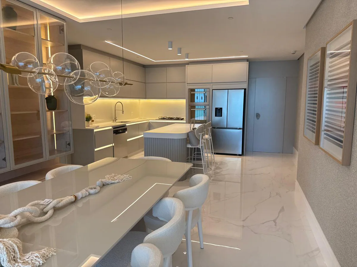 Apartamento em Centro, Balneário Camboriú — foto 2