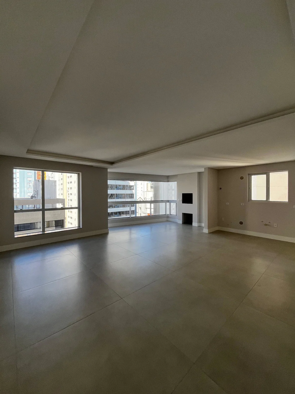 Apartamento em Centro, Balneário Camboriú — foto 1