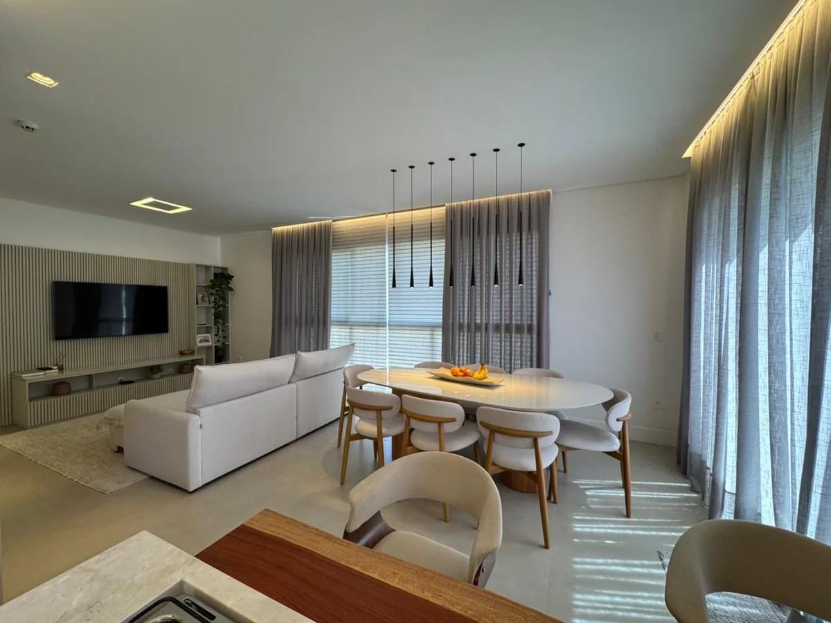 Apartamento em Centro, Balneário Camboriú — foto 1