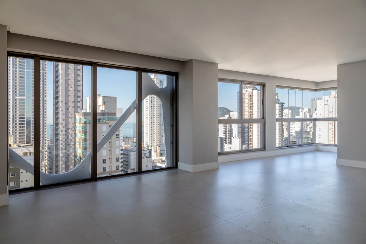 Apartamento em Centro, Balneário Camboriú — foto 1