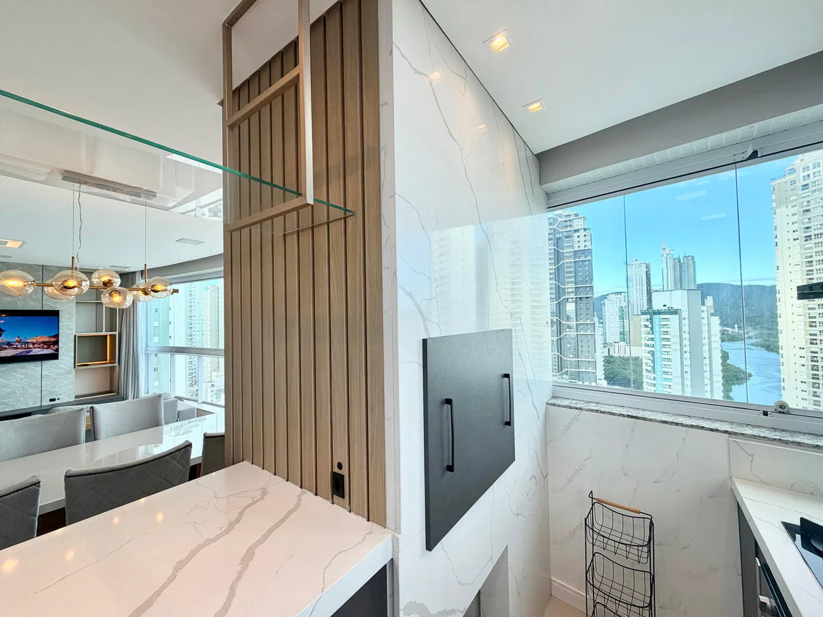 Apartamento em Centro, Balneário Camboriú — foto 2