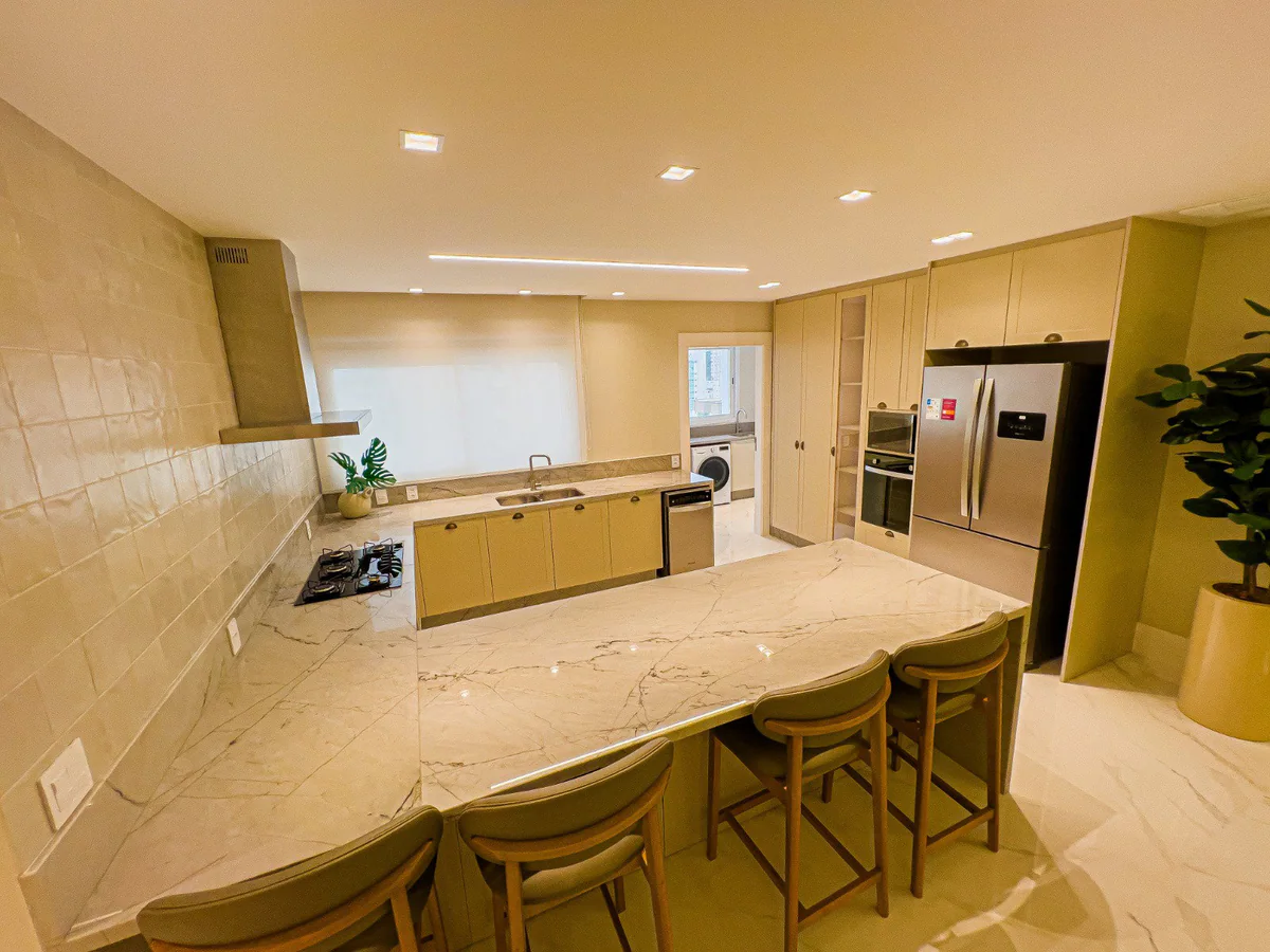 Apartamento em Centro, Balneário Camboriú — foto 3