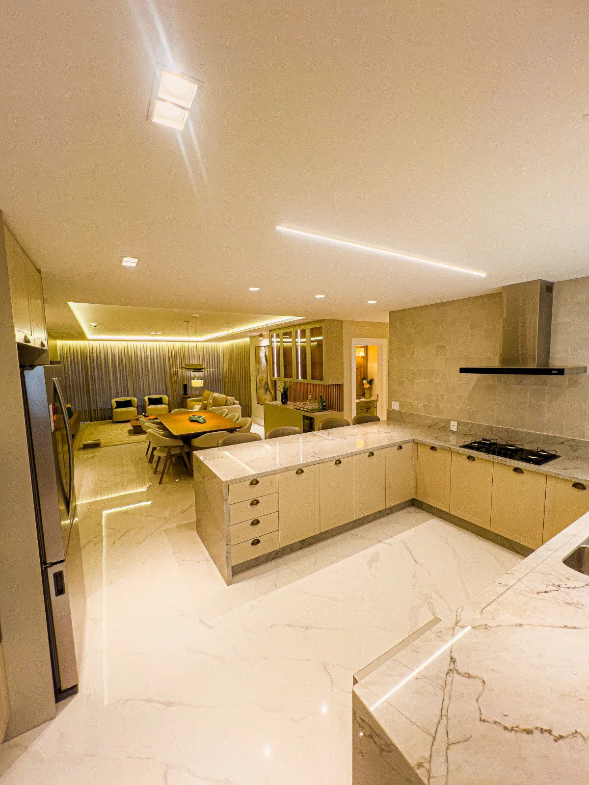 Apartamento em Centro, Balneário Camboriú — foto 2